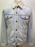 Winter Jacket  Winter Coat  vintage  Sherpa  Navy  mens  M  logo  Light Blue  levis  levi strauss  jean  Jacket  indigo  Denim jacket  denim  collar  blue