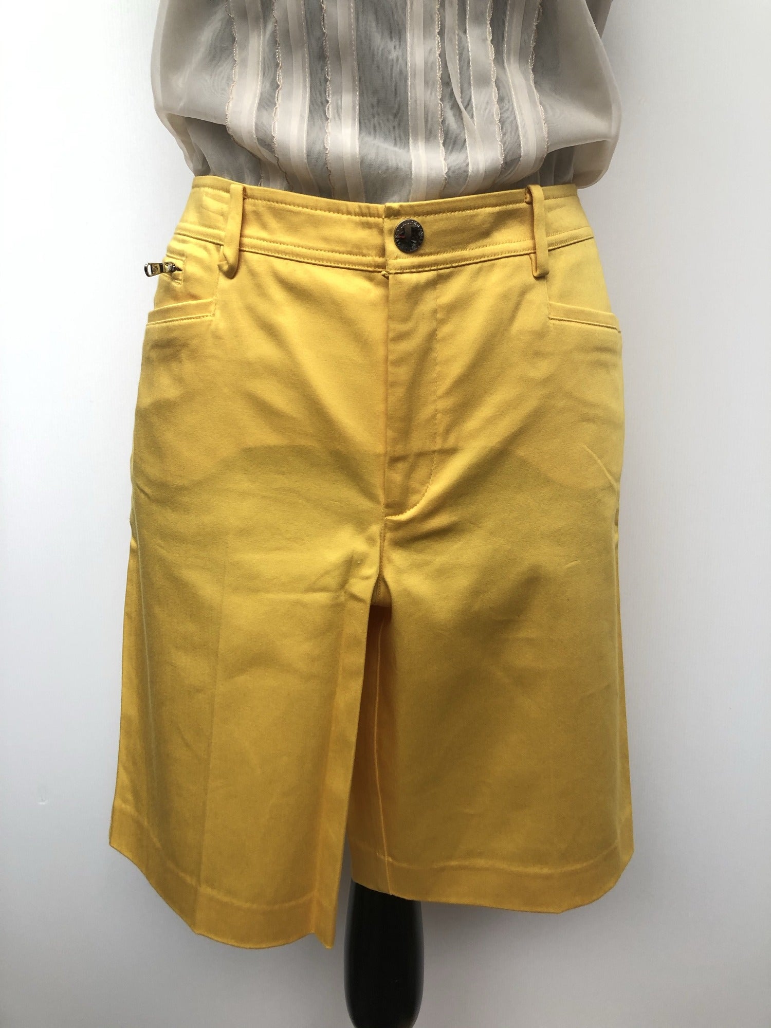 zip  yellow  womens  vintage  Urban Village Vintage  urban village  trousers  summer  smart shorts  shorts  short  Ralph Lauren  long length shorts  12
