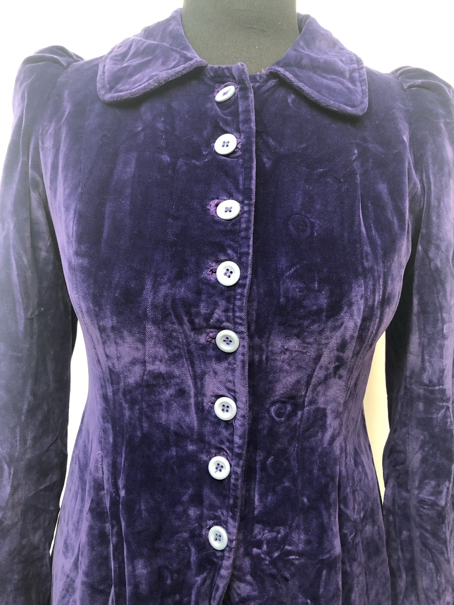 Urban Village Vintage  womens  vintage  purple  dress  crushed velvet  collared dress  8