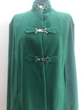womens  vintage  Urban Village Vintage  mod  M  hook fastening  Green  cape  60s  1960s