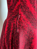 10  womens  vintage  v-neck dress  V-Neck  V front  urban village  red  print dress  ocassion  fitted waist  evening  dress  cocktail  christmas  50s  1950s